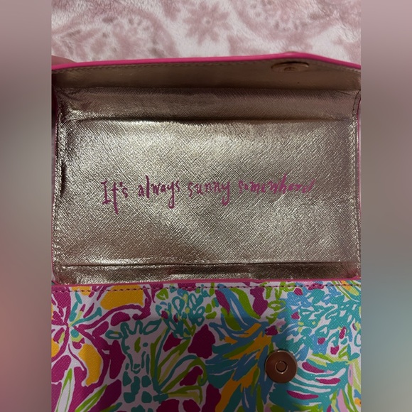 Lily Pulitzer Wallet - Picture 2 of 3